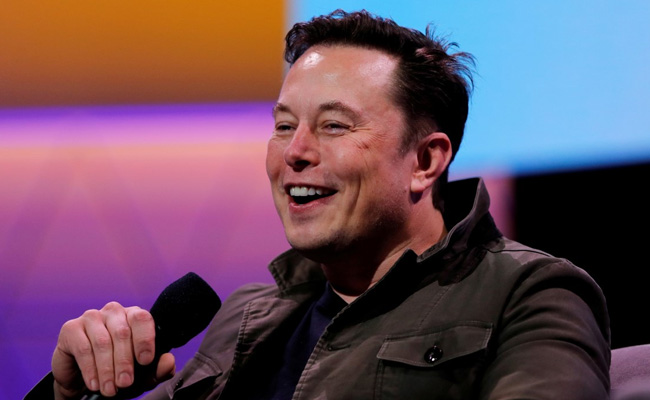 If There's A Scandal Involving Elon Musk, He'd Like You To Call It...