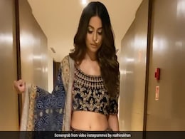 हिना खान दुल्हन की तरह बन-ठनकर निकलीं, Video में शर्माते हुए आईं नजर हिना खान दुल्हन की तरह बन-ठनकर निकलीं, Video में शर्माते हुए आईं नजर