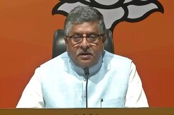 Who Was Anil Deshmukh Extracting Money For, Asks Minister Ravi Shankar Prasad Who Was Anil Deshmukh Extracting Money For, Asks Minister Ravi Shankar Prasad