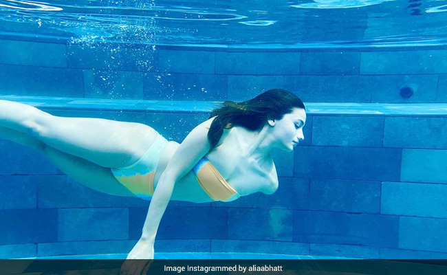 Is That A Mermaid? No, That's Alia Bhatt Reliving The "Best Day Ever"