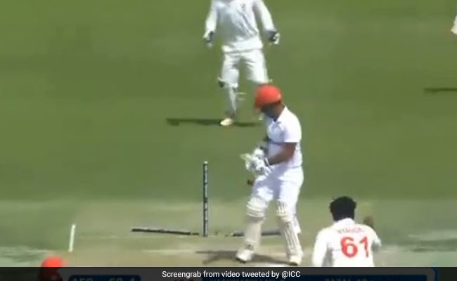 AFG vs ZIM: गेंदबाज ने फेंकी ऐसी खतरनाक यॉर्कर, दो स्टंप उखड़ गए, बल्लेबाज देखता रह गया, देखें Video