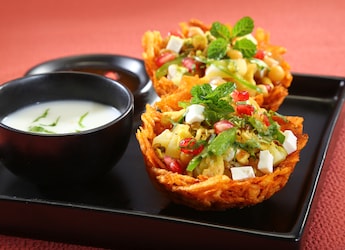 5 Classic Snacks From Uttar Pradesh We?re Craving Right Now! 5 Classic Snacks From Uttar Pradesh We?re Craving Right Now!