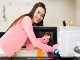 5 Easy Tips To Keep Your Microwave Sparkling Clean 5 Easy Tips To Keep Your Microwave Sparkling Clean