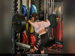 Disha Patani Lifts 70 Kgs. "Damn," Comment Ayesha Shroff And Elli AvrRam Disha Patani Lifts 70 Kgs. "Damn," Comment Ayesha Shroff And Elli AvrRam