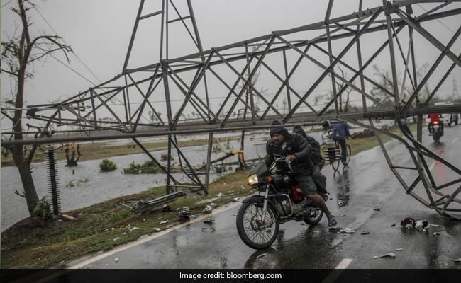 Extreme Weather Puts Debt Worth $84 Billion At Risk at India's Top Banks