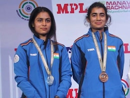 ISSF World Cup: भारतीय शूटरों का बेहतरीन प्रदर्शन  जारी, विश्व कप में जीता 10वां स्वर्ण पदक ISSF World Cup: भारतीय शूटरों का बेहतरीन प्रदर्शन  जारी, विश्व कप में जीता 10वां स्वर्ण पदक