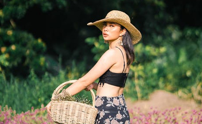 These 7 Spring Ready Floral Skirts Will Get You Ready For This Season