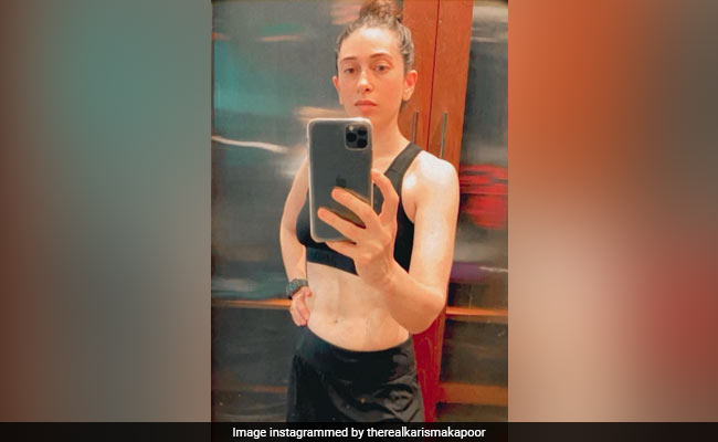 If Only We Could All Look Like Karisma Kapoor In Our Gym Kit