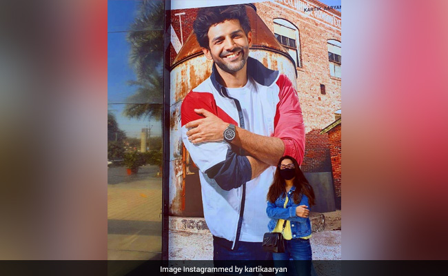Kartik Aaryan Shares A Pic Of His "Most Loyal Fan"