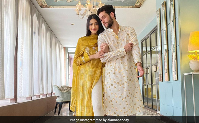 बॉयफ्रेंड संग लिव इन में रह रही हैं अलाना पांडे, मां को पता चला तो दिया था ये रिएक्शन