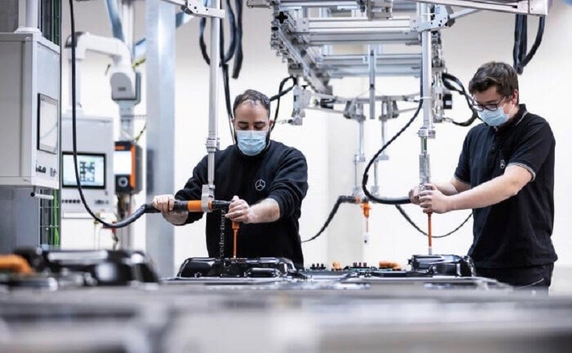 Mercedes-Benz Begins Production Of High Performance Battery For EQS