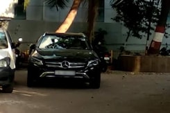 Mercedes With Cash, Number Plate Of Ambani Bomb Scare SUV Found In Mumbai Mercedes With Cash, Number Plate Of Ambani Bomb Scare SUV Found In Mumbai