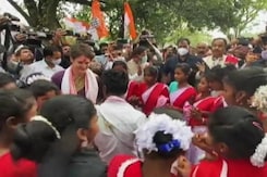 Watch: Priyanka Gandhi Vadra's '<i>Jhumur</i>' Dance With Tea Tribes Of Assam Watch: Priyanka Gandhi Vadra's '<i>Jhumur</i>' Dance With Tea Tribes Of Assam