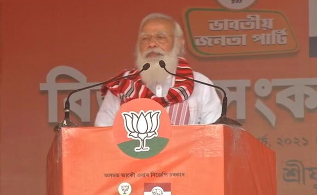 Congress's 5 Guarantees Are "False Promises", Says PM Modi In Assam