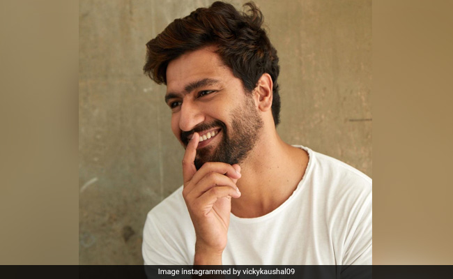 Vicky Kaushal's Lavish Holi Spread Will Make You Instantly Drool!