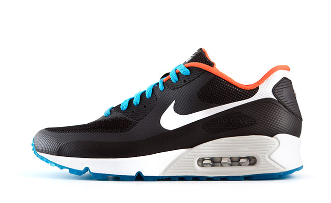 Shoes under 10000 Clearance