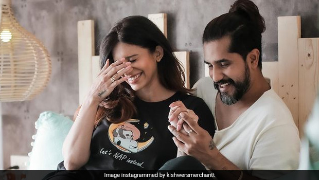Kishwer Merchant Records Suyyash Rai Cooking Mom-Special Kheer For Her Pregnancy Diet