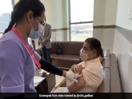 Union Minister Nitin Gadkari, Wife Get 1st Dose Of Covid Vaccine Union Minister Nitin Gadkari, Wife Get 1st Dose Of Covid Vaccine