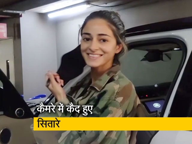 एयरपोर्ट के बाहर स्पॉट हुए बॉलीवुड के एक्टर और एक्ट्रेस