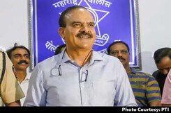 "Why No FIR?... Law Is Above You": High Court Questions Ex Mumbai Top Cop "Why No FIR?... Law Is Above You": High Court Questions Ex Mumbai Top Cop