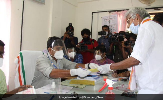 Ex-Kerala Chief Minister Oomen Chandy Files Nomination For Puthuppally Seat