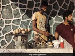 लिट्टी-चोखा वाले की कहानी हुई वायरल, तो मनोज वाजपेयी ने लोगों से की अपील, Zomato भी आया आगे लिट्टी-चोखा वाले की कहानी हुई वायरल, तो मनोज वाजपेयी ने लोगों से की अपील, Zomato भी आया आगे