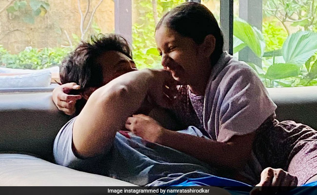 How Mahesh Babu And Daughter Sitara Spent A "Lazy Sunday"
