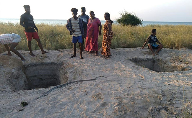 Row Over Sri Lanka Plan To Bury Muslim COVID-19 Victims On Islet