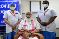 What PM Modi Told Nurse After Receiving Vaccine What PM Modi Told Nurse After Receiving Vaccine