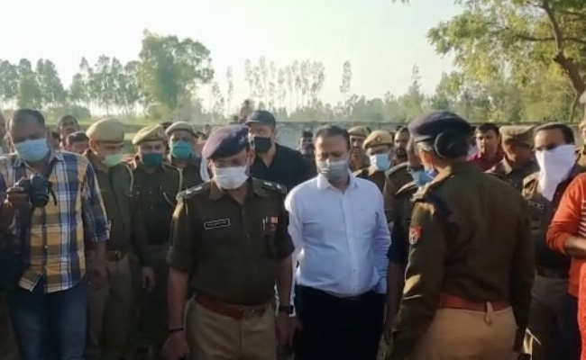 उत्तर प्रदेश: बुलंदशहर में लापता 12 साल की लड़की का शव गड्ढे में मिला, रेप के बाद हत्या की आशंका