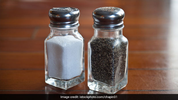 Watch: This Cool Tip To Use Salt And Pepper To Season Your Food Will Blow Your Mind