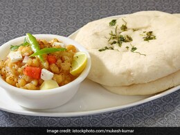 बिना तंदूर के भी बन सकता है एकदम रेस्टोरेंट स्टाइल पनीर कुलचा, इस मशहूर शेफ से सीख लें रेसिपी