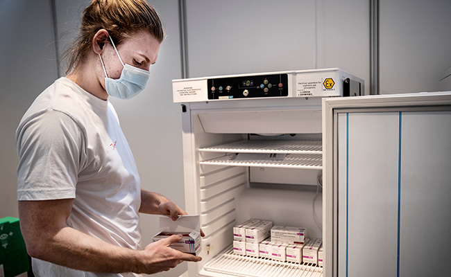 Denmark Cuts Interval Between Second Dose and Booster Shot To 4.5 Months