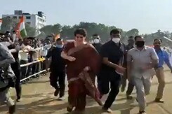 Watch: Priyanka Gandhi, Late To A Rally In Assam, Bursts Into Sprint Watch: Priyanka Gandhi, Late To A Rally In Assam, Bursts Into Sprint