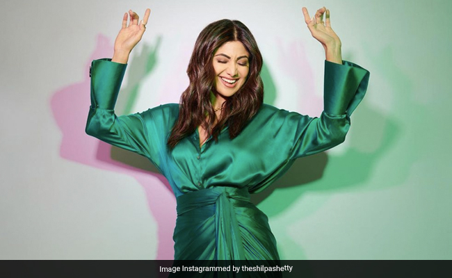 Shilpa Shetty Dances Her Way Into The Day In A Chic Rs 37K Co-Ord Set