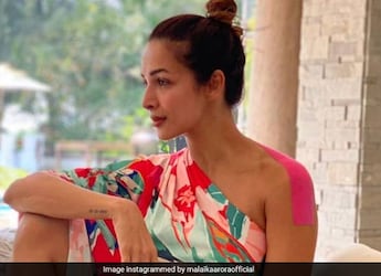 Malaika Arora's Weekend Meal Was All About Sweet Things; Guess What They Are Malaika Arora's Weekend Meal Was All About Sweet Things; Guess What They Are