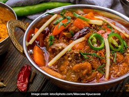 Homemade Badam Gosht Korma Recipe: A Rich And Hearty Mutton Dish Fit For A Royal Fare