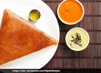 This Street-Style Dosa Went Viral For All The Wrong Reasons This Street-Style Dosa Went Viral For All The Wrong Reasons