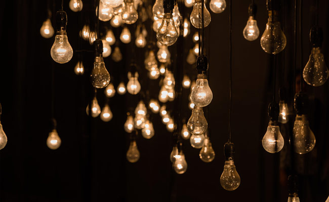 Holi Special 2021 : Get Your House Party Ready With These Pretty Decorative Lights