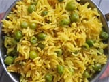 How To Make Matar Pulao | Easy Matar Pulao Recipe Video