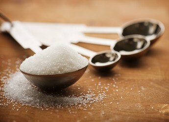 Viral Hack Lets You Measure Sticky Ingredients Without Creating A Mess Viral Hack Lets You Measure Sticky Ingredients Without Creating A Mess