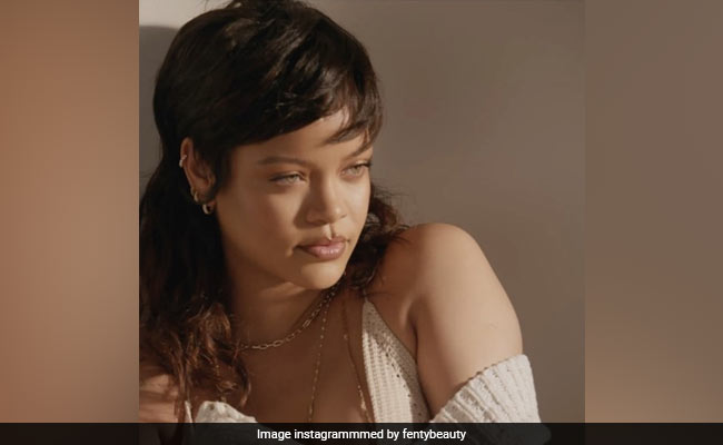 Rihanna's Beauty Tutorial Shows Us How To Get Flawless Skin Tone