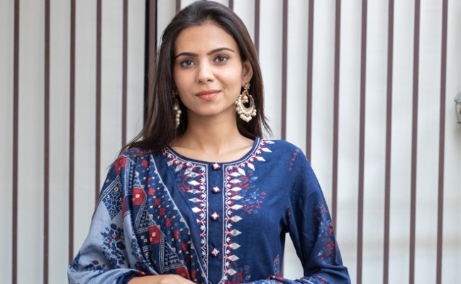 10 Cotton <i>Salwar</i> Suits For Women To Pick During The Hottest Time Of The Year