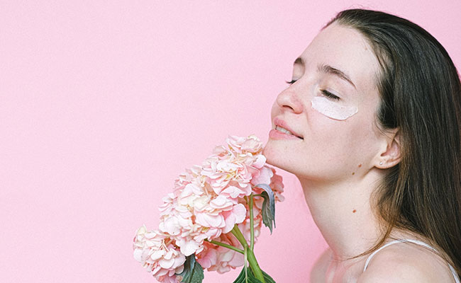 10 Best Moisturisers To Beat The Heat For Fabulous Skin This Summer