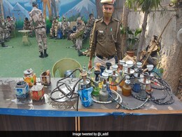 दिल्ली पुलिस पर भी छाया Pawri गर्ल का जादू, छापेमारी में बरामद किए हुक्के, बोले- ‘अब पावरी नहीं हो रही है’ दिल्ली पुलिस पर भी छाया Pawri गर्ल का जादू, छापेमारी में बरामद किए हुक्के, बोले- ‘अब पावरी नहीं हो रही है’
