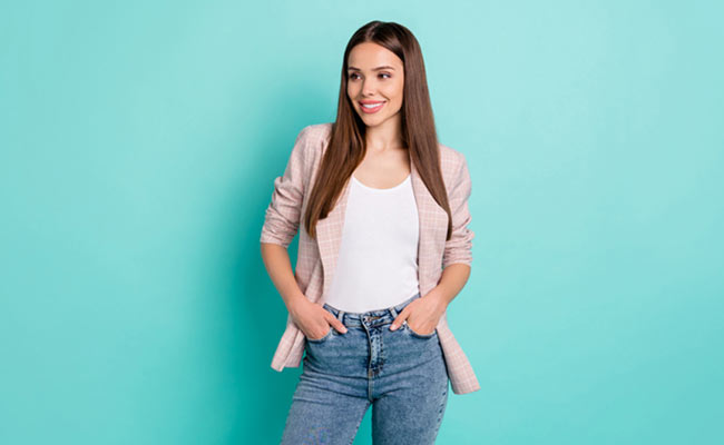 Choose Light Layers For Spring With These 5 Types Of Stylish Shrugs