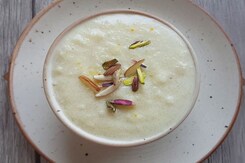 How To Make Rava Kheer | Easy Rava Kheer Recipe Video How To Make Rava Kheer | Easy Rava Kheer Recipe Video