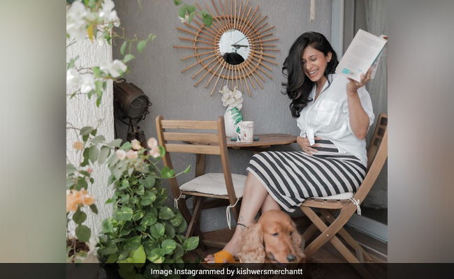 Mom-To-Be Kishwer Merchantt Is "Sober, Swollen And Hungry." See Her ROFL Post