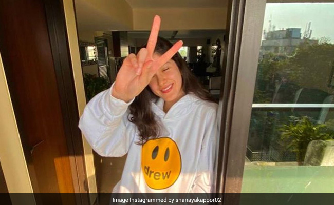 ICYDK: Shanaya's Cousin Arjun Kapoor Styled Her In This Pic