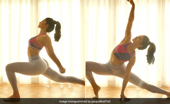 Ace Gym Looks, Just Like Jacqueline Fernandez In A Colourblocked Sports Bra